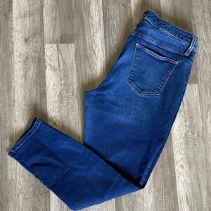 💜 Universal Thread Women's Blue Jeans Size 16/33R Bin J